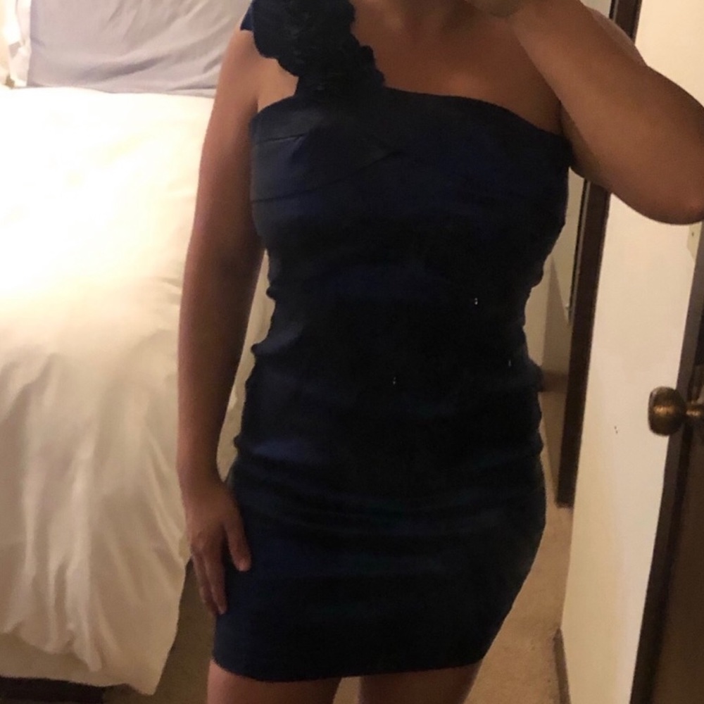 Bodycon navy blue dress